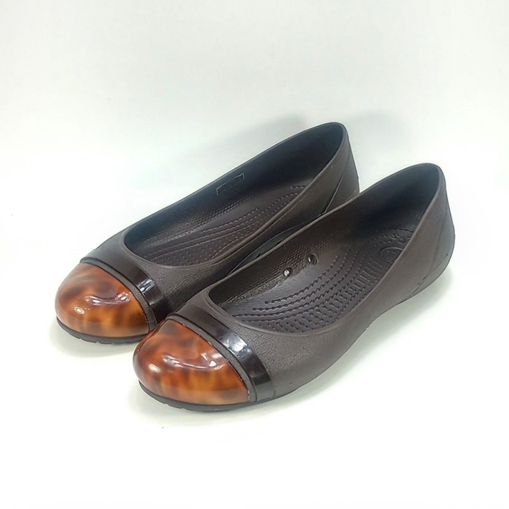 Crocs Gianna Alice Tortoise Shell Womens 10 Brown Cap Toe Flats